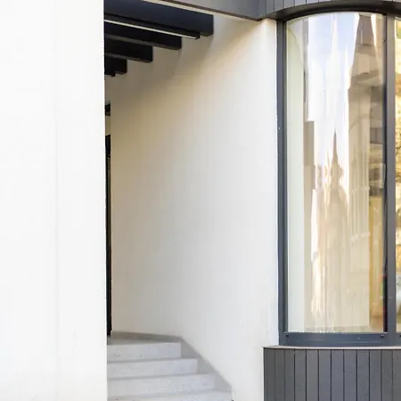 Harizma - Avenija Apartament *